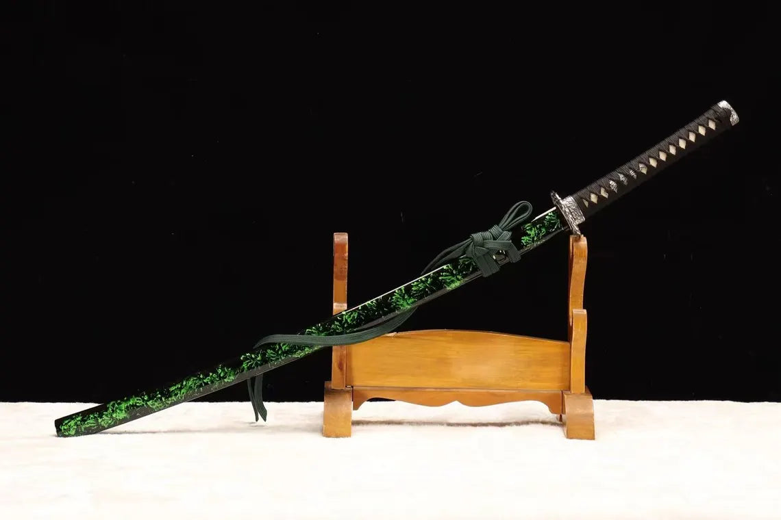 Green Sheath Samurai Katana, Handcrafted Collectible Sword with Ornate Silver Tsuba, Decorative Japanese Style Blade for Display